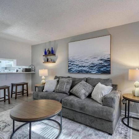 Ocean Walk Apartment Myrtle Beach Bagian luar foto